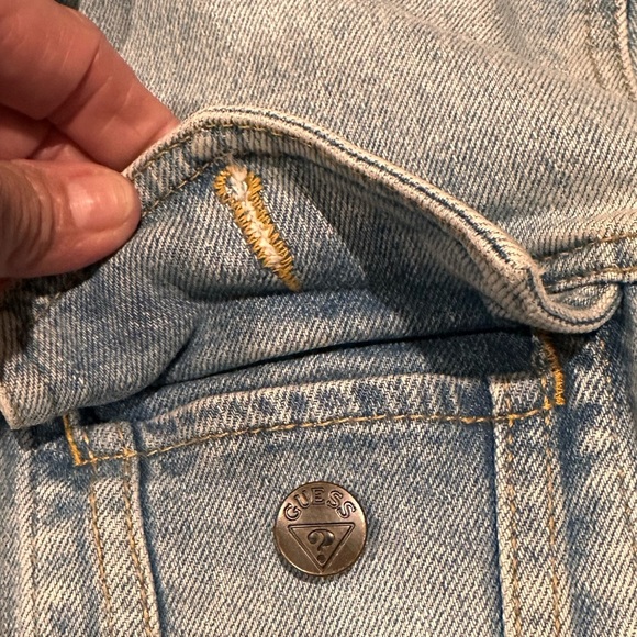 GUESS X Chinatown Market X Smiley UO
Exclusive Denim Trucker Jacket Size SMALL/P - Picture 5 of 10